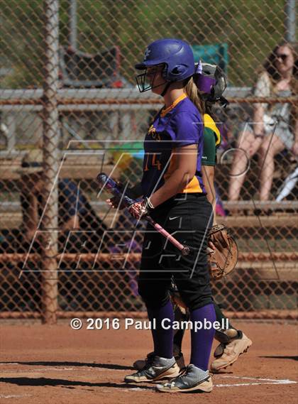 Thumbnail 2 in Horizon vs Queen Creek (Desert Mountain Invitational) photogallery.