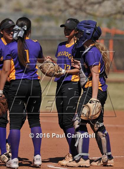 Thumbnail 3 in Horizon vs Queen Creek (Desert Mountain Invitational) photogallery.