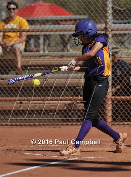 Thumbnail 3 in Horizon vs Queen Creek (Desert Mountain Invitational) photogallery.