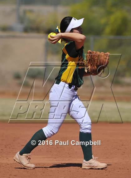 Thumbnail 2 in Horizon vs Queen Creek (Desert Mountain Invitational) photogallery.