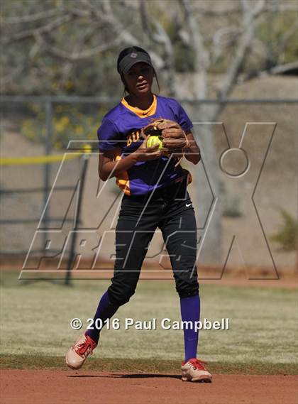 Thumbnail 3 in Horizon vs Queen Creek (Desert Mountain Invitational) photogallery.