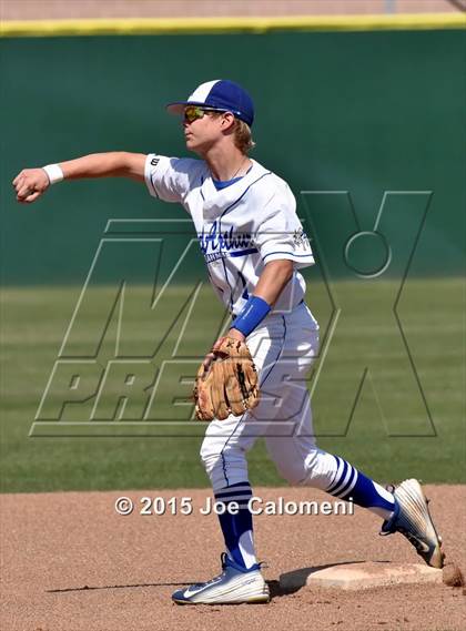 Thumbnail 1 in Johnson [Claudia Taylor] vs  MacArthur [Douglas] photogallery.