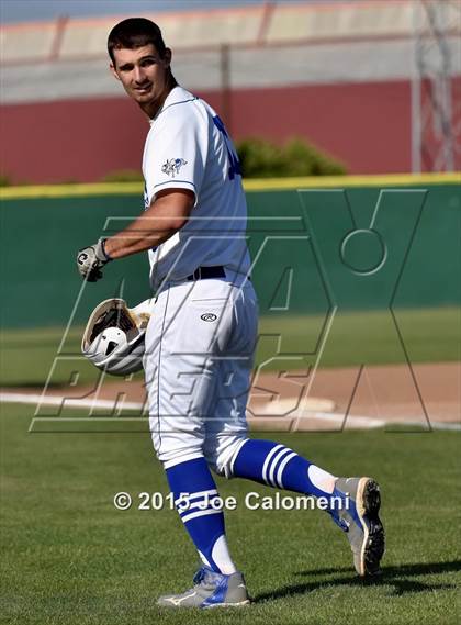 Thumbnail 3 in Johnson [Claudia Taylor] vs  MacArthur [Douglas] photogallery.