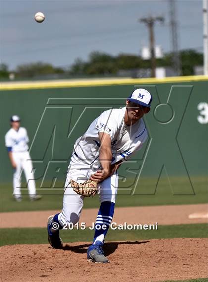 Thumbnail 3 in Johnson [Claudia Taylor] vs  MacArthur [Douglas] photogallery.