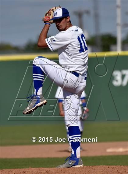 Thumbnail 3 in Johnson [Claudia Taylor] vs  MacArthur [Douglas] photogallery.