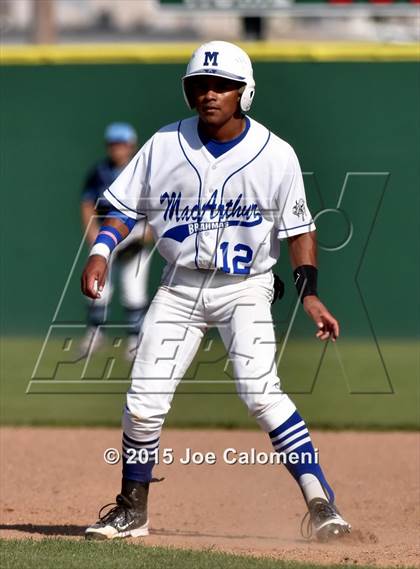 Thumbnail 1 in Johnson [Claudia Taylor] vs  MacArthur [Douglas] photogallery.