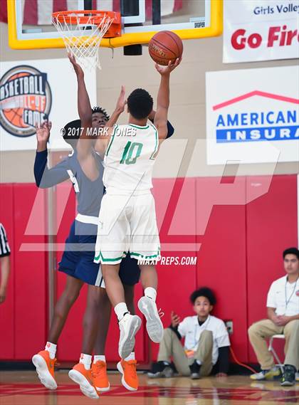 Thumbnail 1 in Rolling Hills Prep vs. St. Mary's (Hoophall West) photogallery.