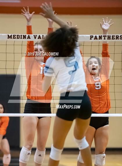 Thumbnail 3 in Harlan @ Medina Valley photogallery.