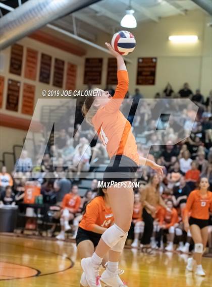 Thumbnail 3 in Harlan @ Medina Valley photogallery.