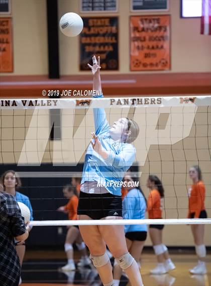 Thumbnail 2 in Harlan @ Medina Valley photogallery.