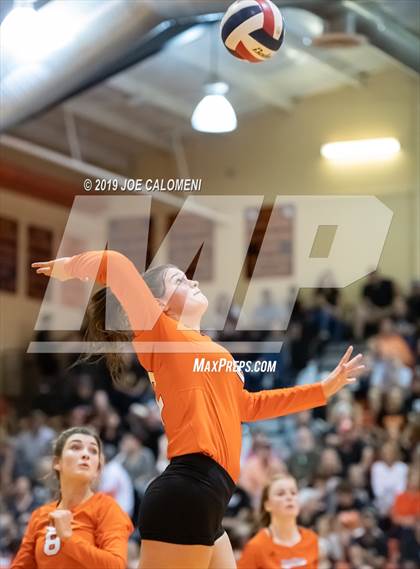 Thumbnail 3 in Harlan @ Medina Valley photogallery.