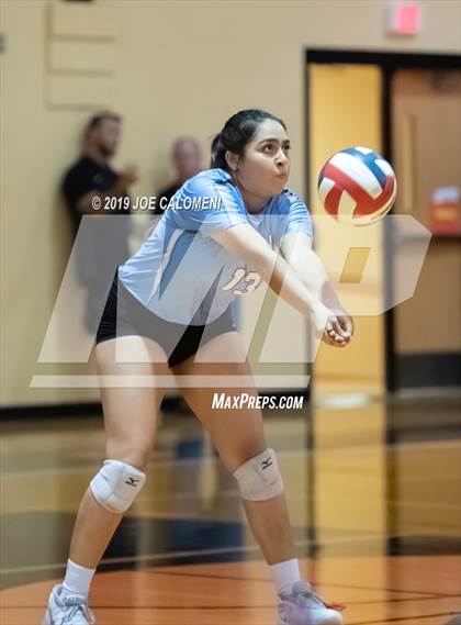 Thumbnail 3 in Harlan @ Medina Valley photogallery.
