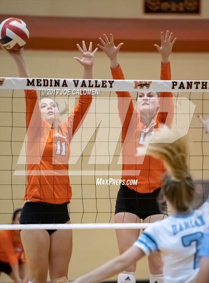 Thumbnail 3 in Harlan @ Medina Valley photogallery.
