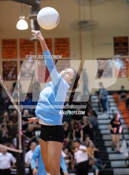 Thumbnail 3 in Harlan @ Medina Valley photogallery.