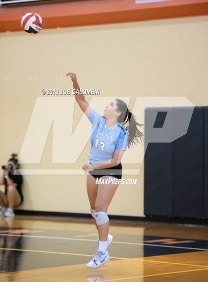 Thumbnail 3 in Harlan @ Medina Valley photogallery.