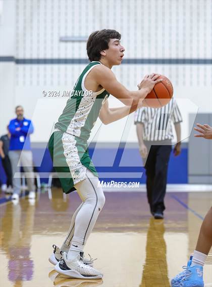 Thumbnail 1 in Santo vs Weatherford (Shottenkirk Basketball Classic) photogallery.