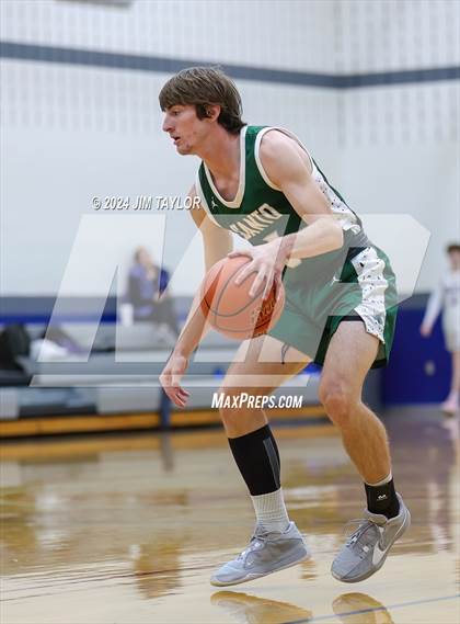 Thumbnail 2 in Santo vs Weatherford (Shottenkirk Basketball Classic) photogallery.