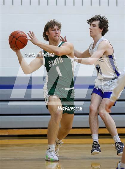 Thumbnail 3 in Santo vs Weatherford (Shottenkirk Basketball Classic) photogallery.