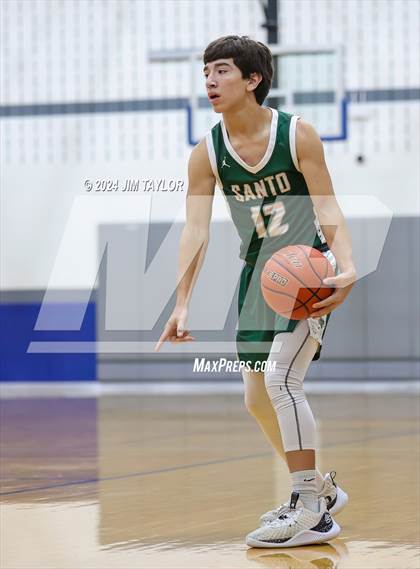 Thumbnail 3 in Santo vs Weatherford (Shottenkirk Basketball Classic) photogallery.
