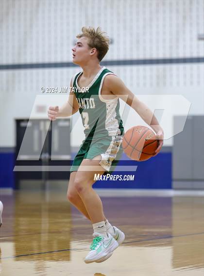 Thumbnail 3 in Santo vs Weatherford (Shottenkirk Basketball Classic) photogallery.