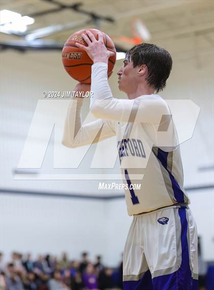 Thumbnail 1 in Santo vs Weatherford (Shottenkirk Basketball Classic) photogallery.
