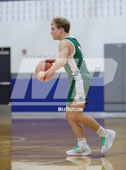 Thumbnail 3 in Santo vs Weatherford (Shottenkirk Basketball Classic) photogallery.