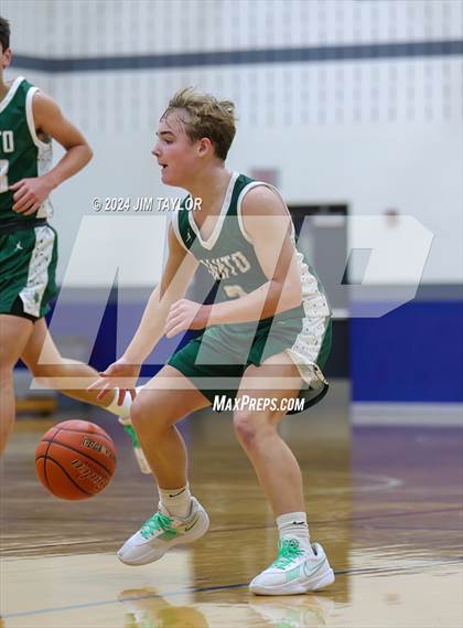 Thumbnail 2 in Santo vs Weatherford (Shottenkirk Basketball Classic) photogallery.