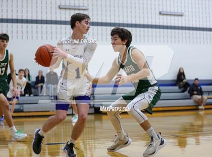 Thumbnail 3 in Santo vs Weatherford (Shottenkirk Basketball Classic) photogallery.