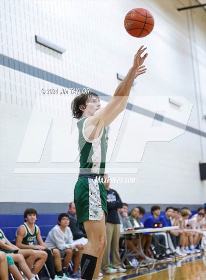 Thumbnail 2 in Santo vs Weatherford (Shottenkirk Basketball Classic) photogallery.