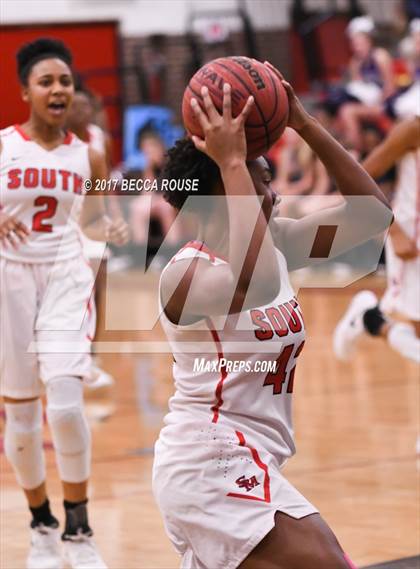 Thumbnail 3 in Ardrey Kell @ South Mecklenburg photogallery.