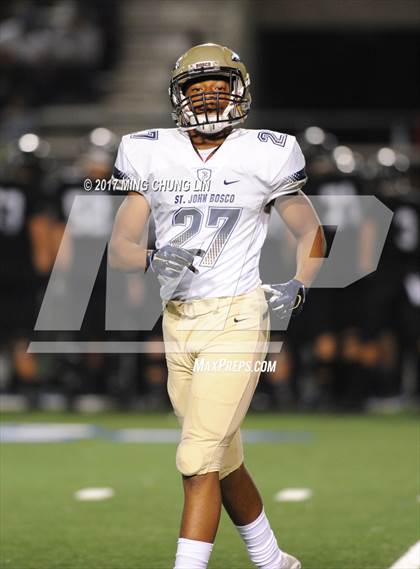 Thumbnail 2 in Servite vs. St. John Bosco photogallery.