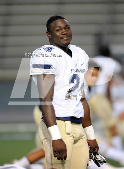 Thumbnail 2 in Servite vs. St. John Bosco photogallery.
