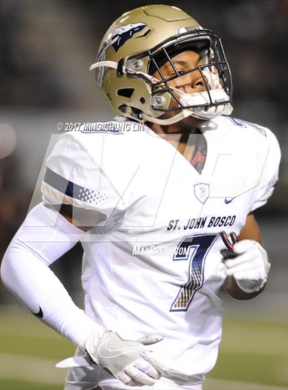 Thumbnail 3 in Servite vs. St. John Bosco photogallery.