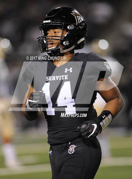 Thumbnail 1 in Servite vs. St. John Bosco photogallery.