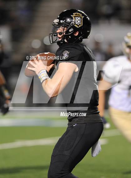 Thumbnail 3 in Servite vs. St. John Bosco photogallery.