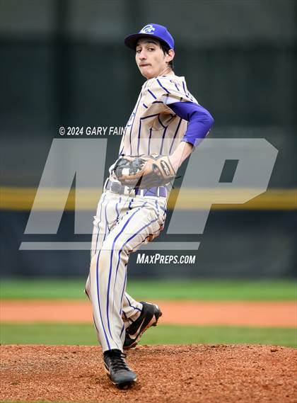 Thumbnail 3 in Grundy County vs Silverdale Academy (Wildcat Classic) photogallery.