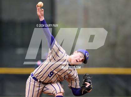 Thumbnail 3 in Grundy County vs Silverdale Academy (Wildcat Classic) photogallery.