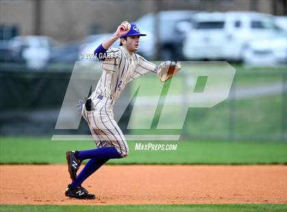 Thumbnail 1 in Grundy County vs Silverdale Academy (Wildcat Classic) photogallery.