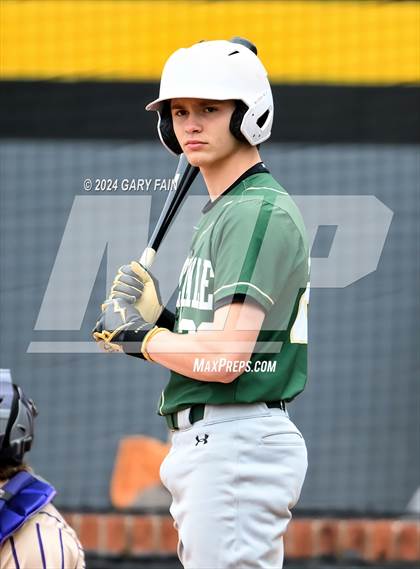 Thumbnail 3 in Grundy County vs Silverdale Academy (Wildcat Classic) photogallery.