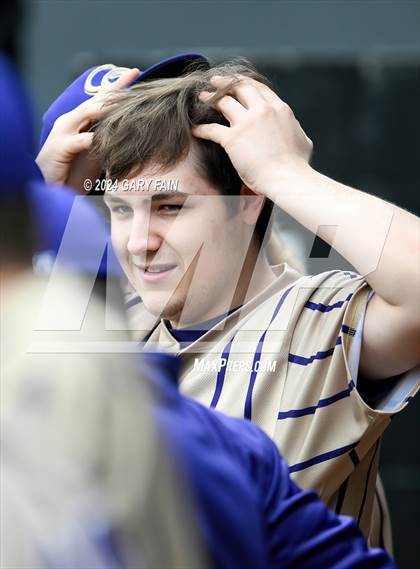 Thumbnail 1 in Grundy County vs Silverdale Academy (Wildcat Classic) photogallery.