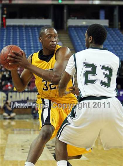 Thumbnail 3 in Bishop O'Dowd vs. El Cerrito (CIF NorCal D3 Regional Final) photogallery.