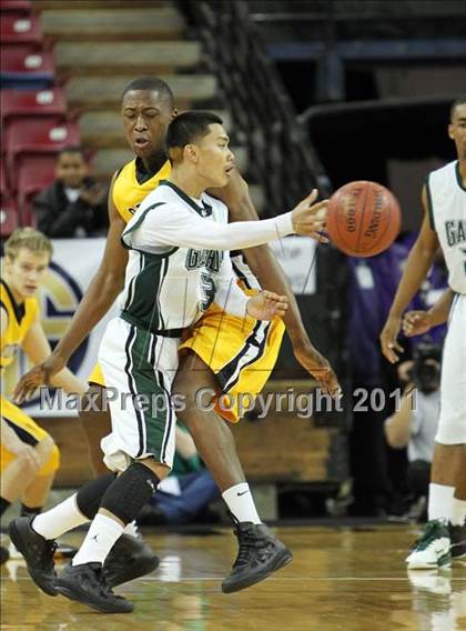 Thumbnail 3 in Bishop O'Dowd vs. El Cerrito (CIF NorCal D3 Regional Final) photogallery.
