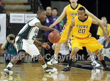 Thumbnail 3 in Bishop O'Dowd vs. El Cerrito (CIF NorCal D3 Regional Final) photogallery.