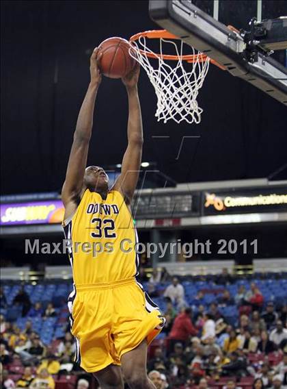 Thumbnail 3 in Bishop O'Dowd vs. El Cerrito (CIF NorCal D3 Regional Final) photogallery.