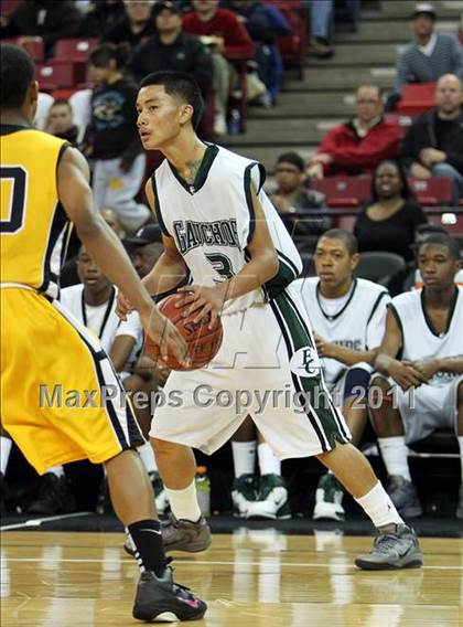 Thumbnail 2 in Bishop O'Dowd vs. El Cerrito (CIF NorCal D3 Regional Final) photogallery.