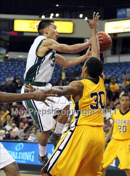 Thumbnail 3 in Bishop O'Dowd vs. El Cerrito (CIF NorCal D3 Regional Final) photogallery.
