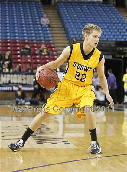 Thumbnail 2 in Bishop O'Dowd vs. El Cerrito (CIF NorCal D3 Regional Final) photogallery.