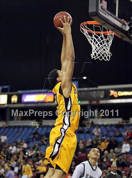 Thumbnail 3 in Bishop O'Dowd vs. El Cerrito (CIF NorCal D3 Regional Final) photogallery.