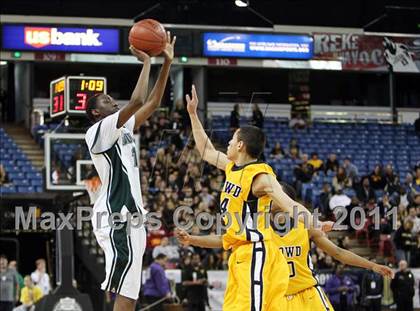 Thumbnail 3 in Bishop O'Dowd vs. El Cerrito (CIF NorCal D3 Regional Final) photogallery.