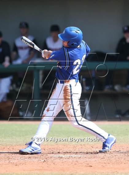Thumbnail 3 in Bingham vs. Houston (National High School Invitational) photogallery.